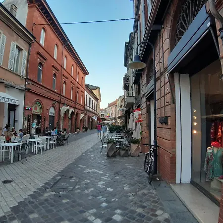 Daire Ravenna, A Casa Di G *