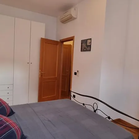 Ravenna, A Casa Di G شقة رافيننا